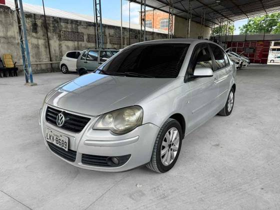 VOLKSWAGEN POLO SEDAN 1.6 MI 8V FLEX 4P MANUAL VOLKSWAGEN POLO SEDAN 1.6 MI 8V FLEX 4P MANUAL